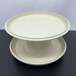 Tupperware Serve It All Pedestal Plate Cake Cupcake & Pie Stand 1531 1532 1533